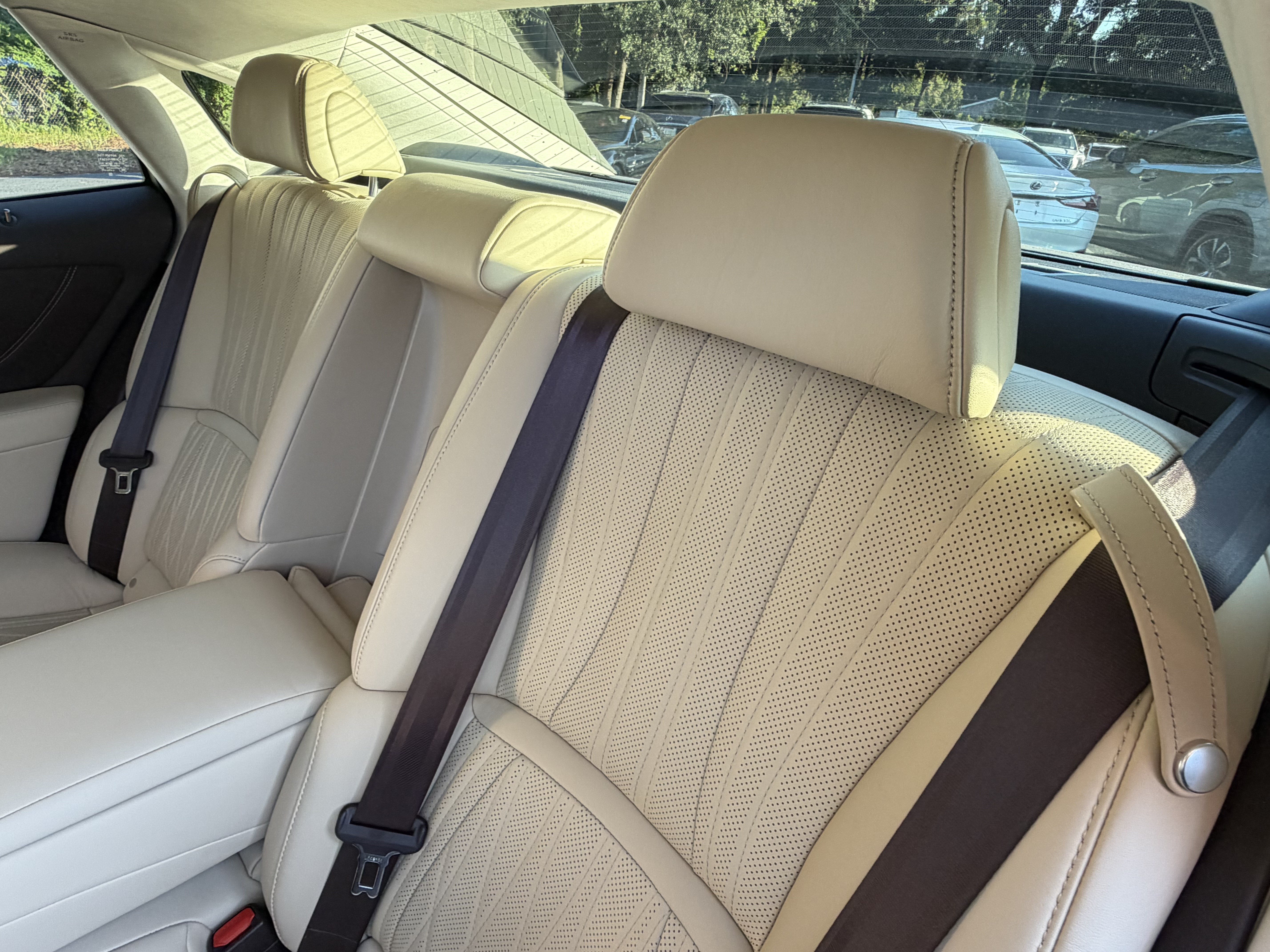 Used 2019 Lexus LS 500 w/ Interior Upgrade Package RWD image 33