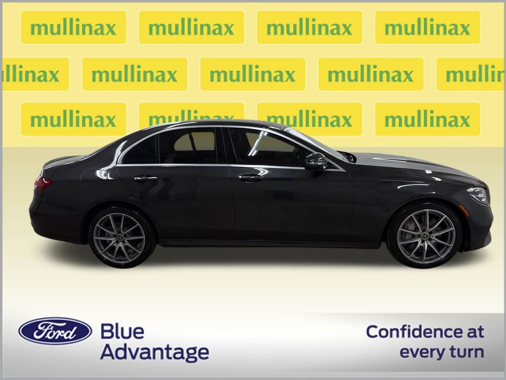 Used 2022 Mercedes-Benz E 350 Sedan image 2