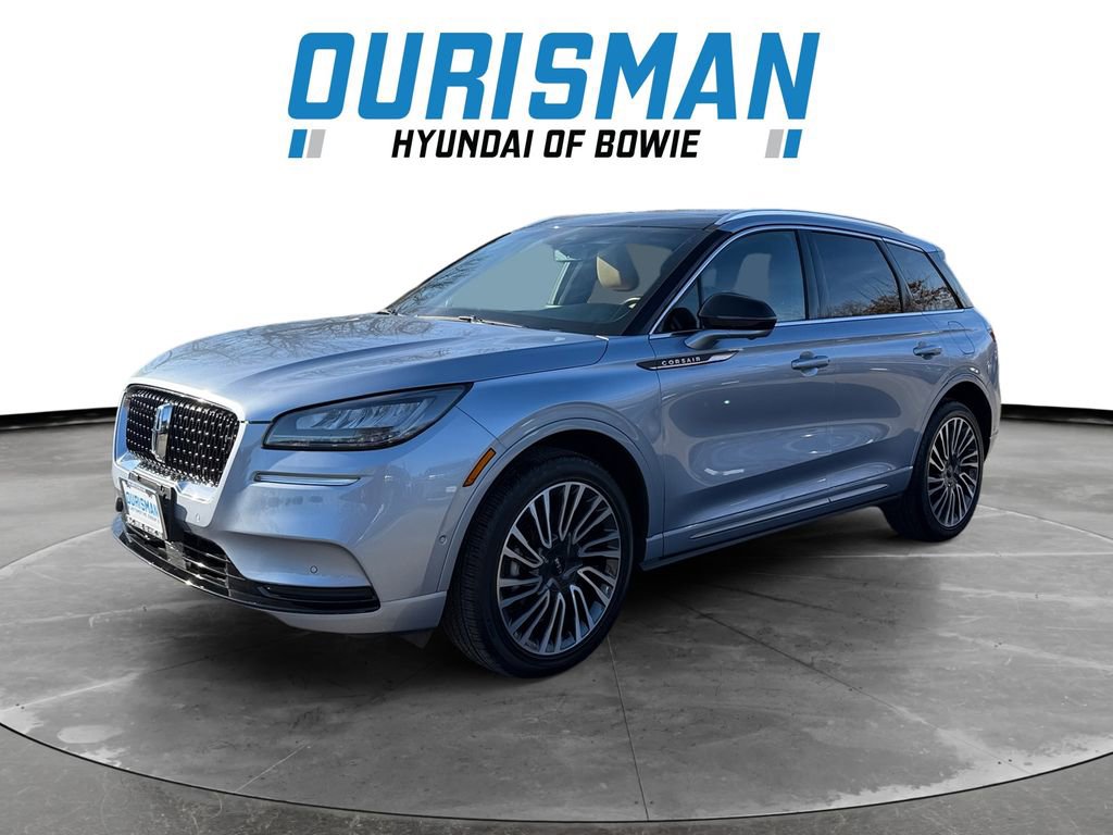 Used 2022 Lincoln Corsair Reserve w/ Sport Package image 2