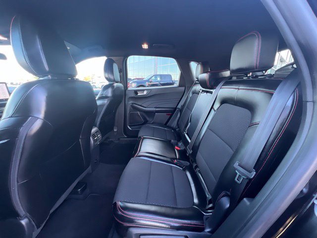 Used 2024 Ford Escape ST-Line w/ Tech Pack #1 AWD/4WD image 17