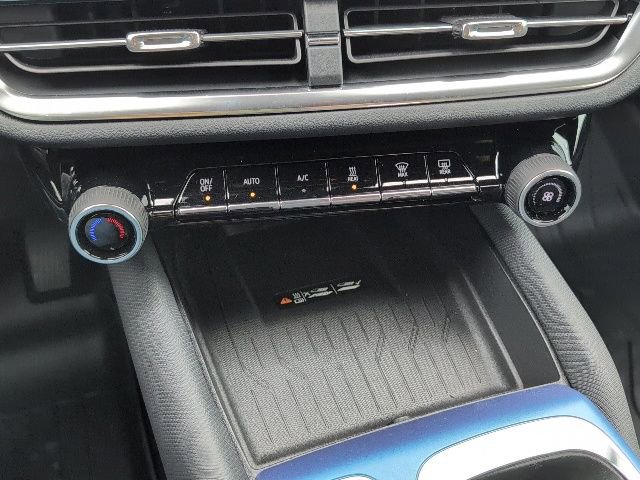 New 2026 Chevrolet Equinox EV LT image 25