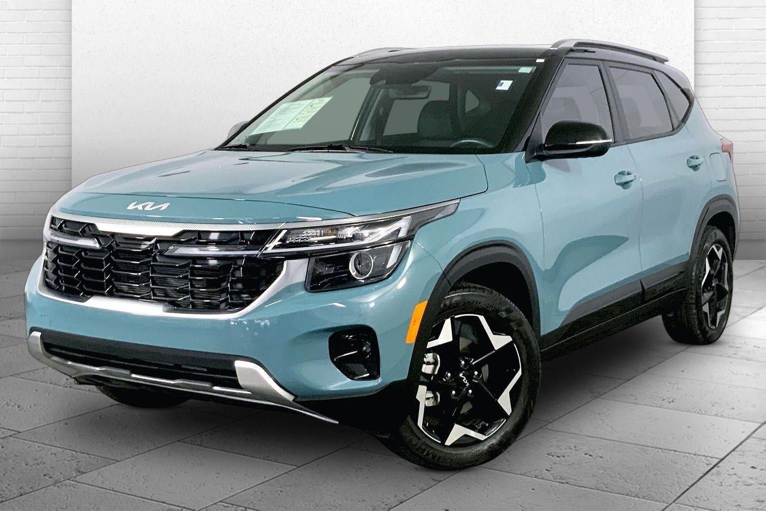Certified 2025 Kia Seltos S FWD image 12