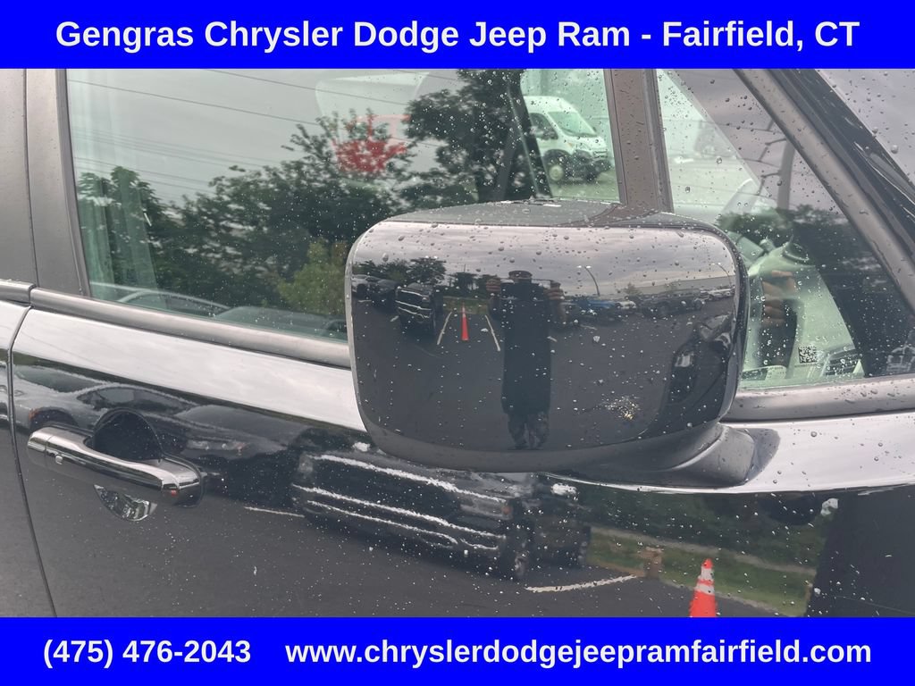 Certified 2021 Jeep Renegade Latitude AWD/4WD image 14