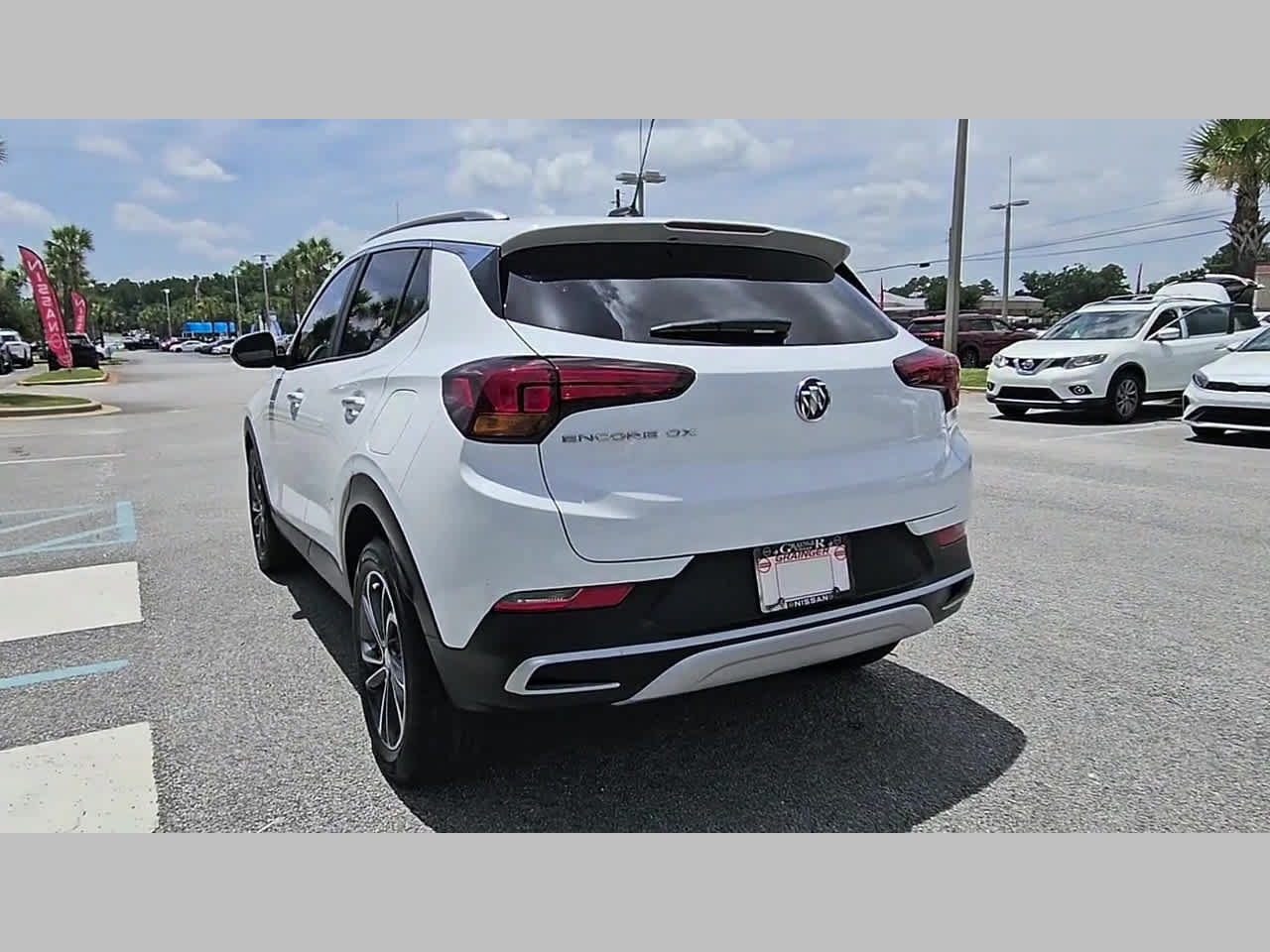 Used 2022 Buick Encore GX Select w/ Safety Package II FWD image 30