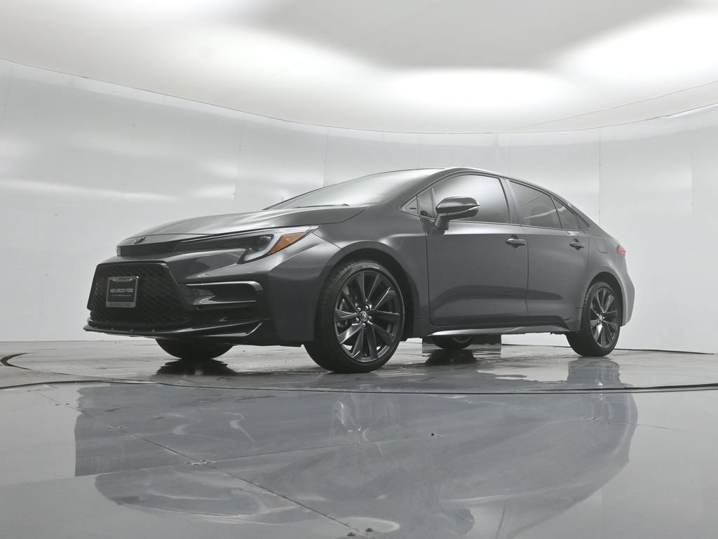 Used 2026 Toyota Corolla SE FWD image 42