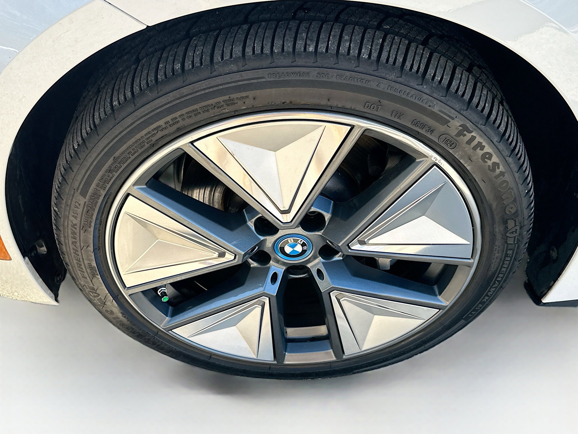 Certified 2024 BMW i4 eDrive35 w/ Premium Package image 34