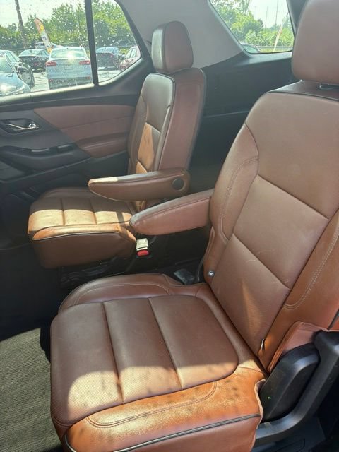 Used 2021 Chevrolet Traverse High Country AWD/4WD image 11