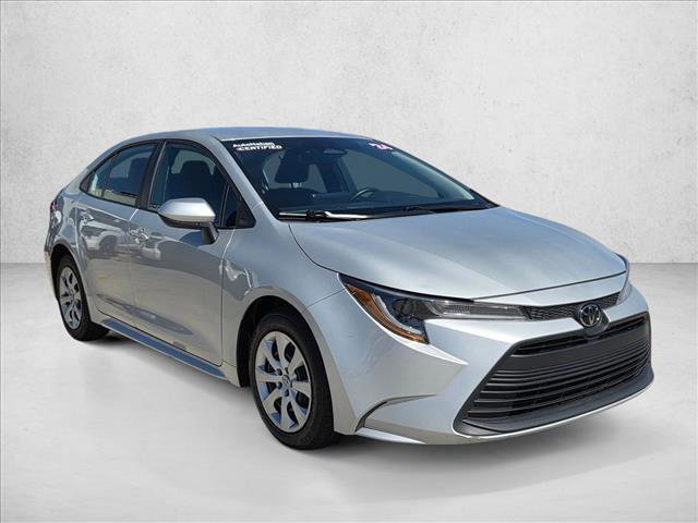 Used 2024 Toyota Corolla LE FWD image 3