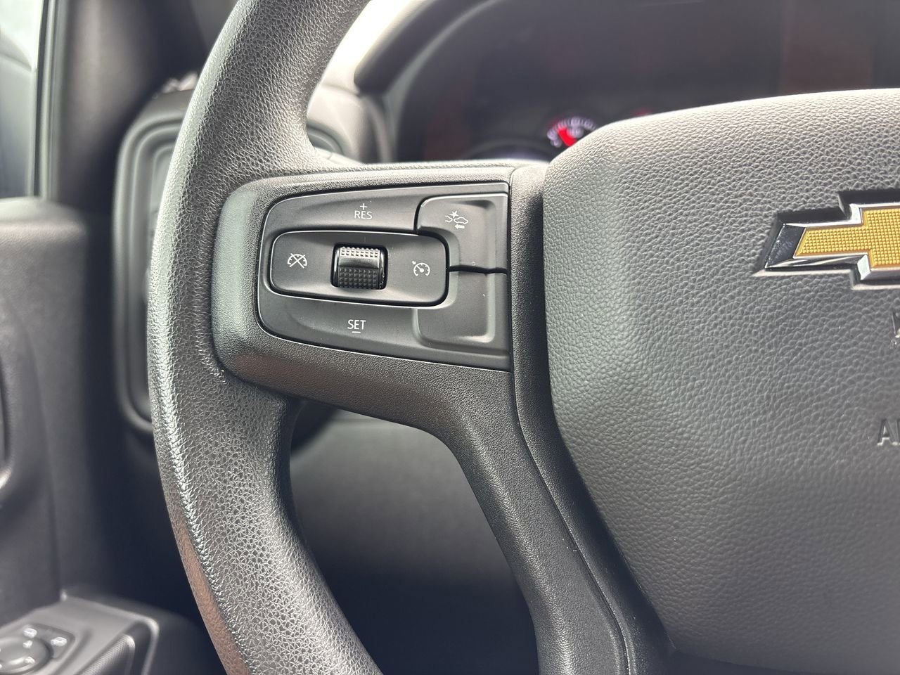 Used 2022 Chevrolet Silverado 1500 Custom image 24