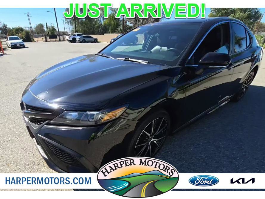 Used 2023 Toyota Camry SE