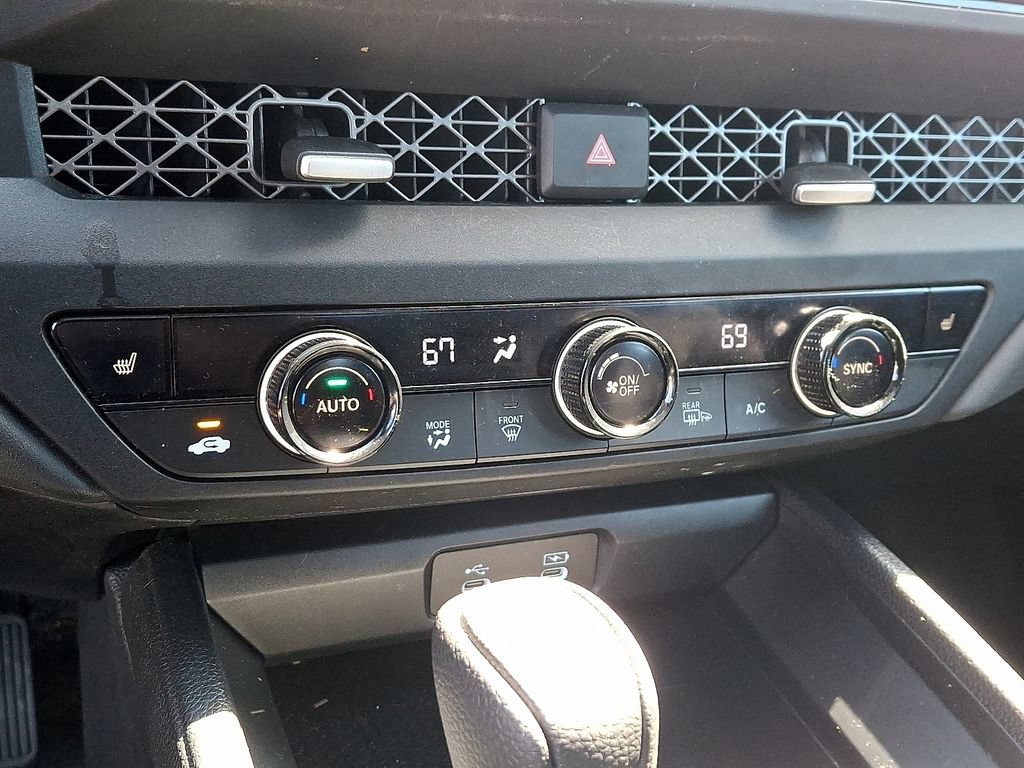 Used 2024 Honda Accord EX image 18