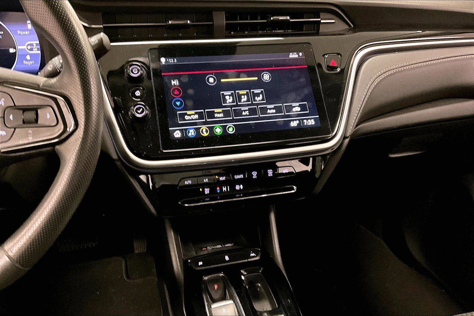 Used 2023 Chevrolet Bolt EUV LT w/ Driver Confidence Package image 6