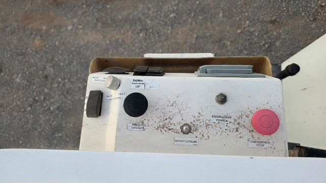 Used 2014 Ford F450 XL w/ Power Equipment Group image 29