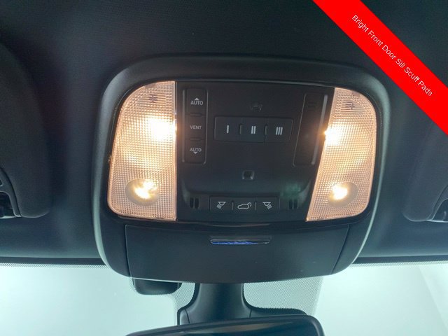 Used 2025 Dodge Durango GT AWD/4WD image 26