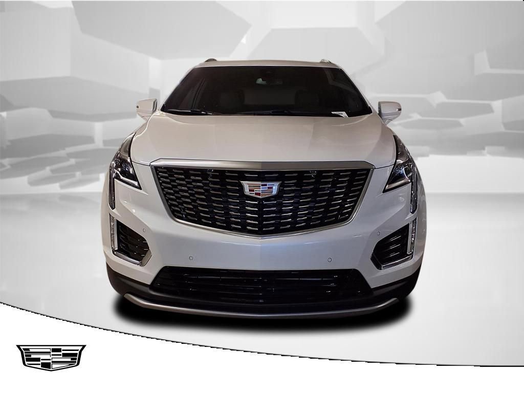 New 2025 Cadillac XT5 Premium Luxury FWD image 2