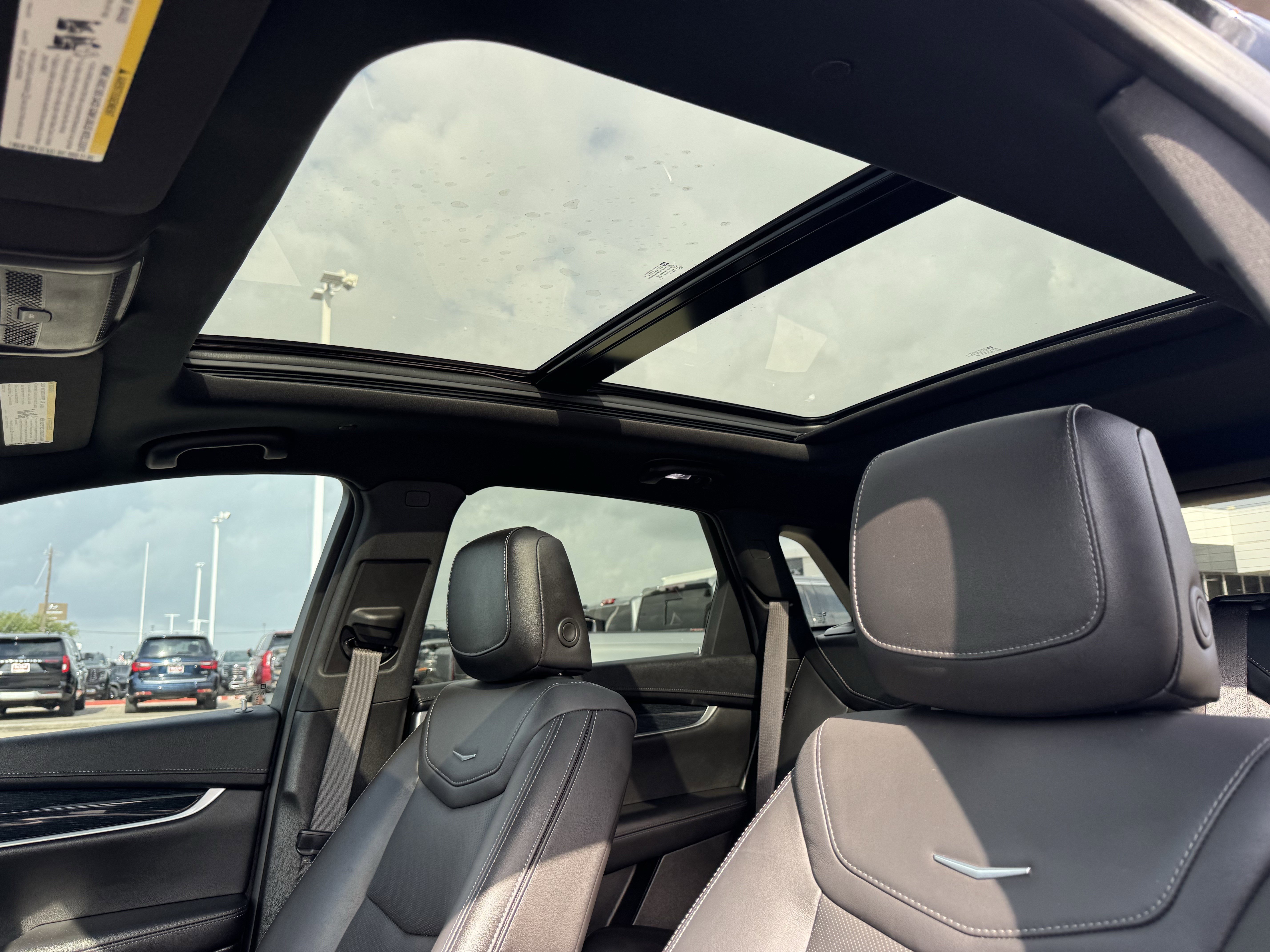 Used 2024 Cadillac XT5 Premium Luxury FWD image 27