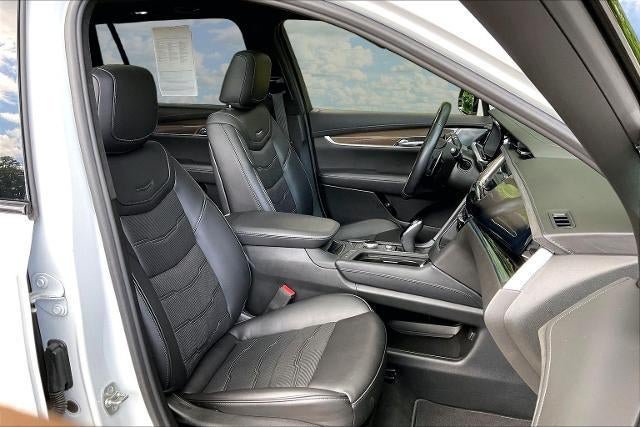 Used 2025 Cadillac XT6 Sport w/ Platinum Package AWD/4WD image 30