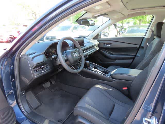 Used 2023 Honda Accord EX image 2