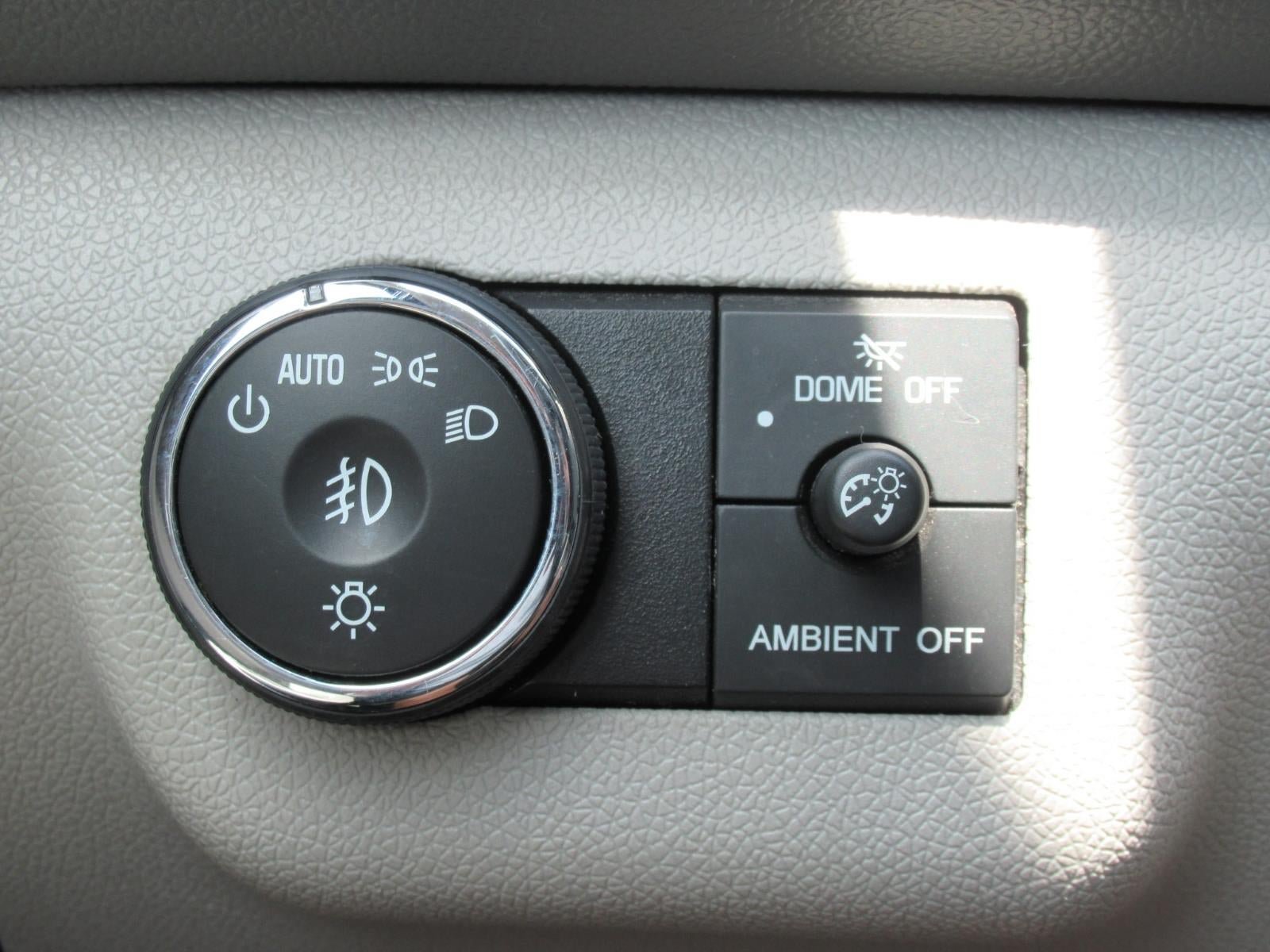Used 2016 GMC Acadia SLT w/ Open Road Package FWD image 22