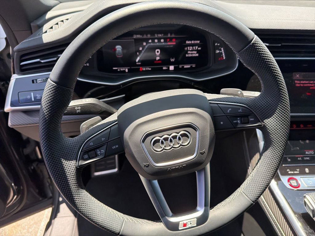 Used 2025 Audi SQ8 Premium Plus AWD/4WD image 5