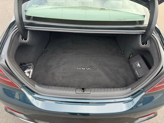 Certified 2022 Genesis G70 2.0T image 10