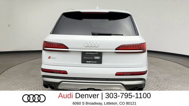 Used 2023 Audi SQ7 Premium Plus AWD/4WD image 3