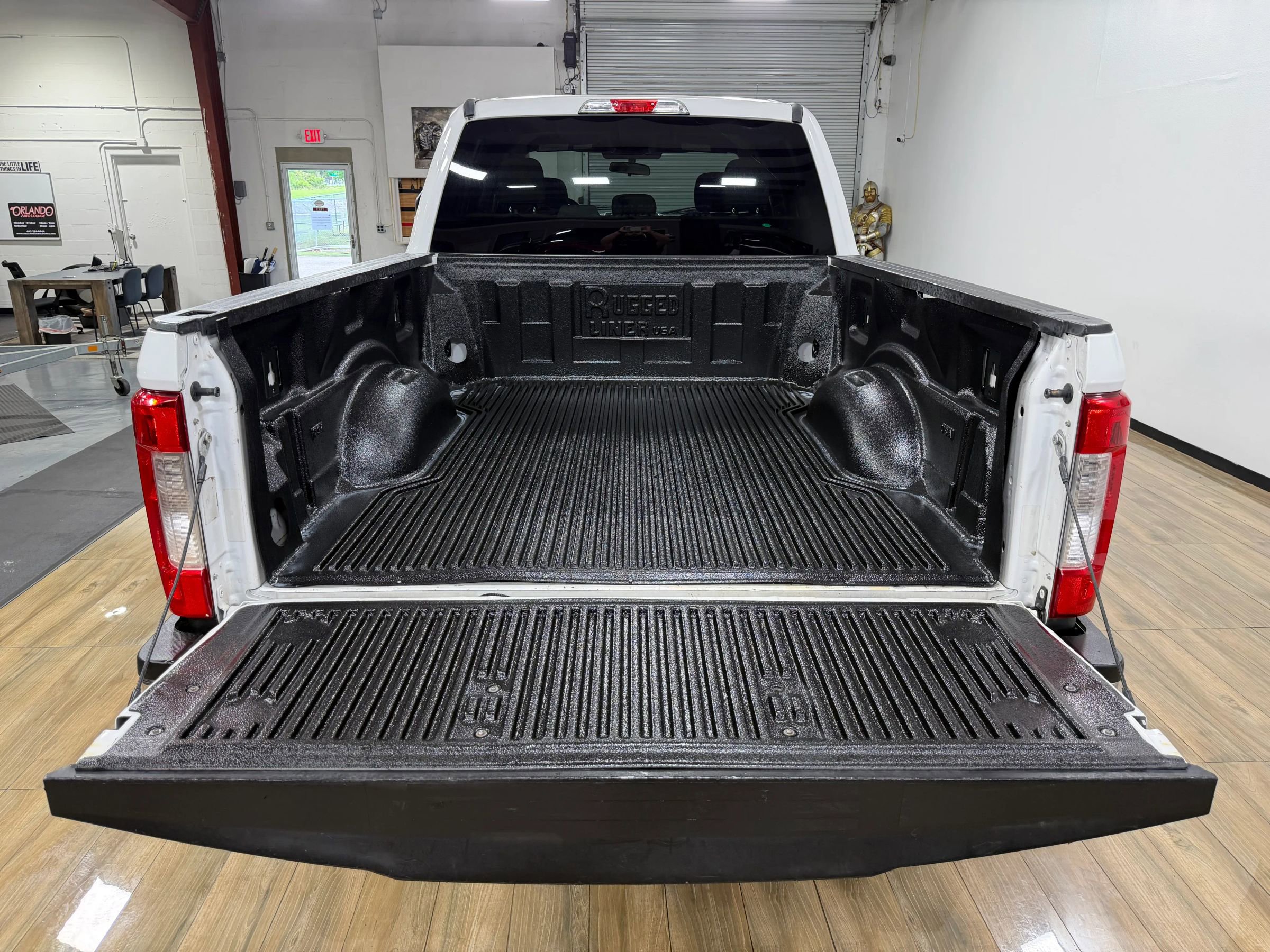 Used 2019 Ford F250 XLT AWD/4WD image 8