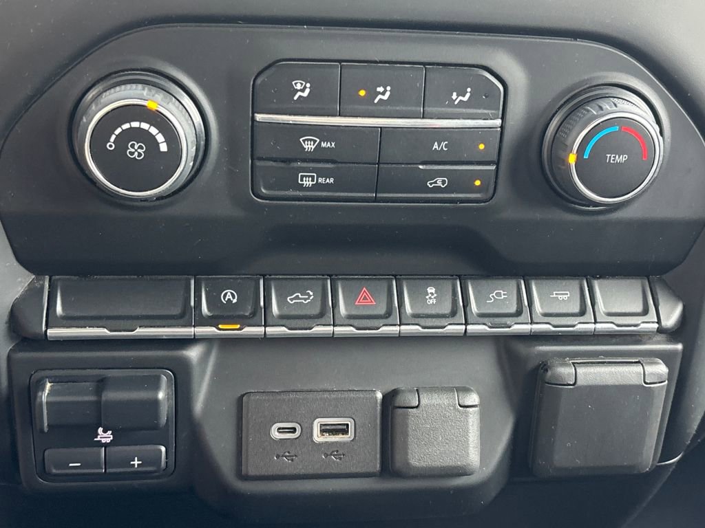 Used 2022 Chevrolet Silverado 1500 Custom w/ Rally Edition image 13