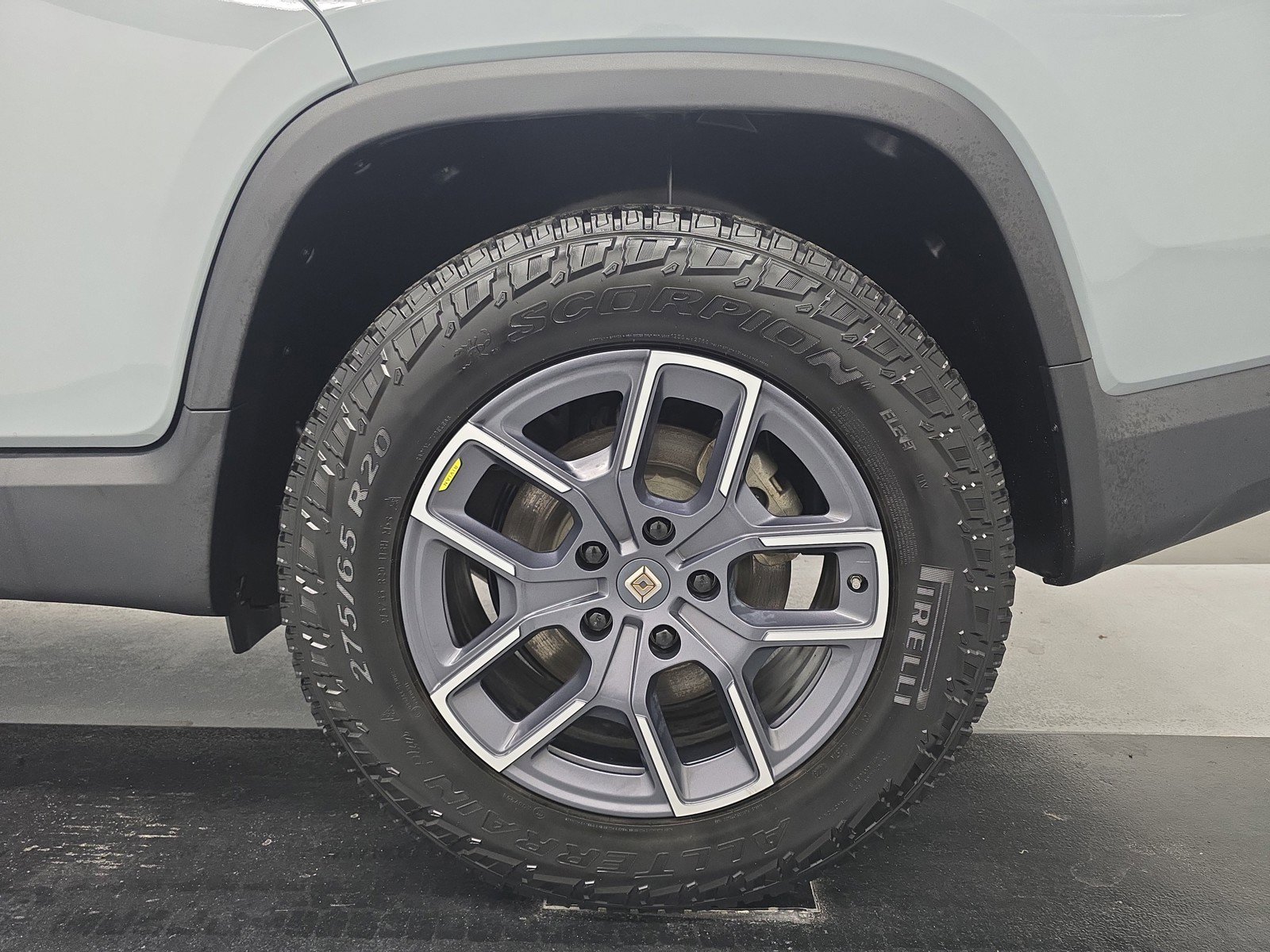 Used 2023 Rivian R1T Adventure AWD/4WD image 10