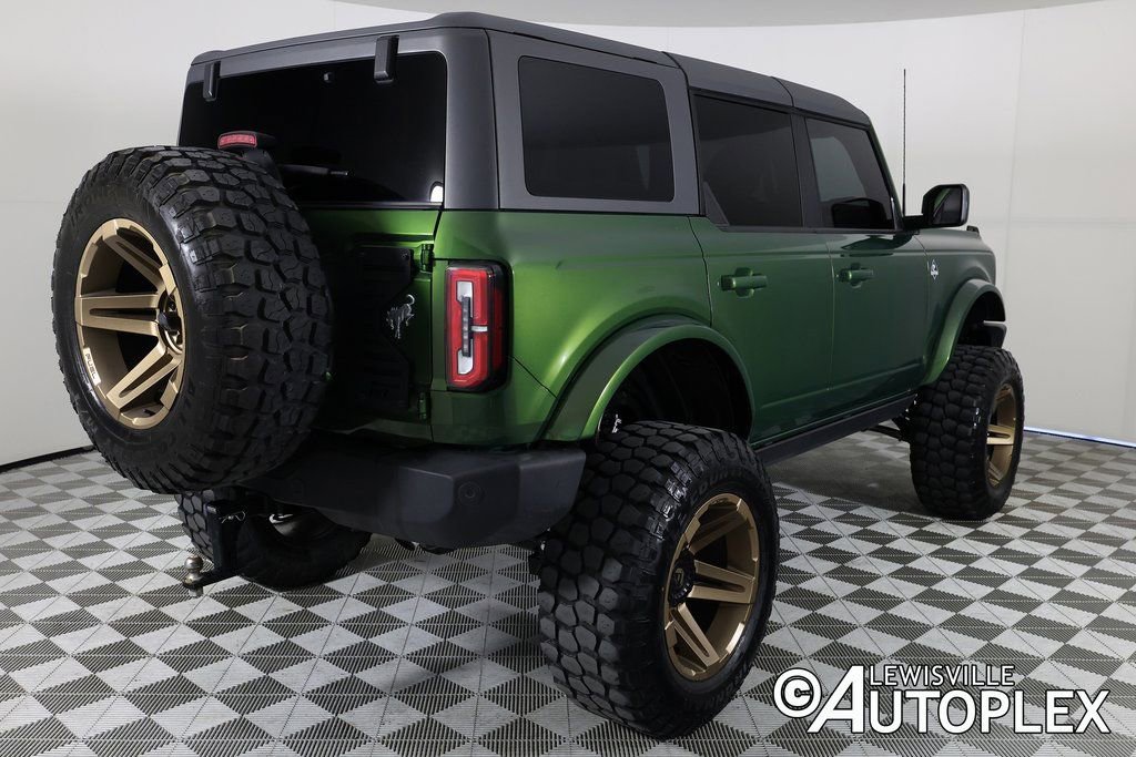 Used 2023 Ford Bronco Outer Banks image 5