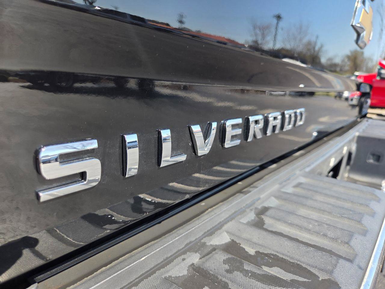 Used 2014 Chevrolet Silverado 1500 LTZ Z71 image 11