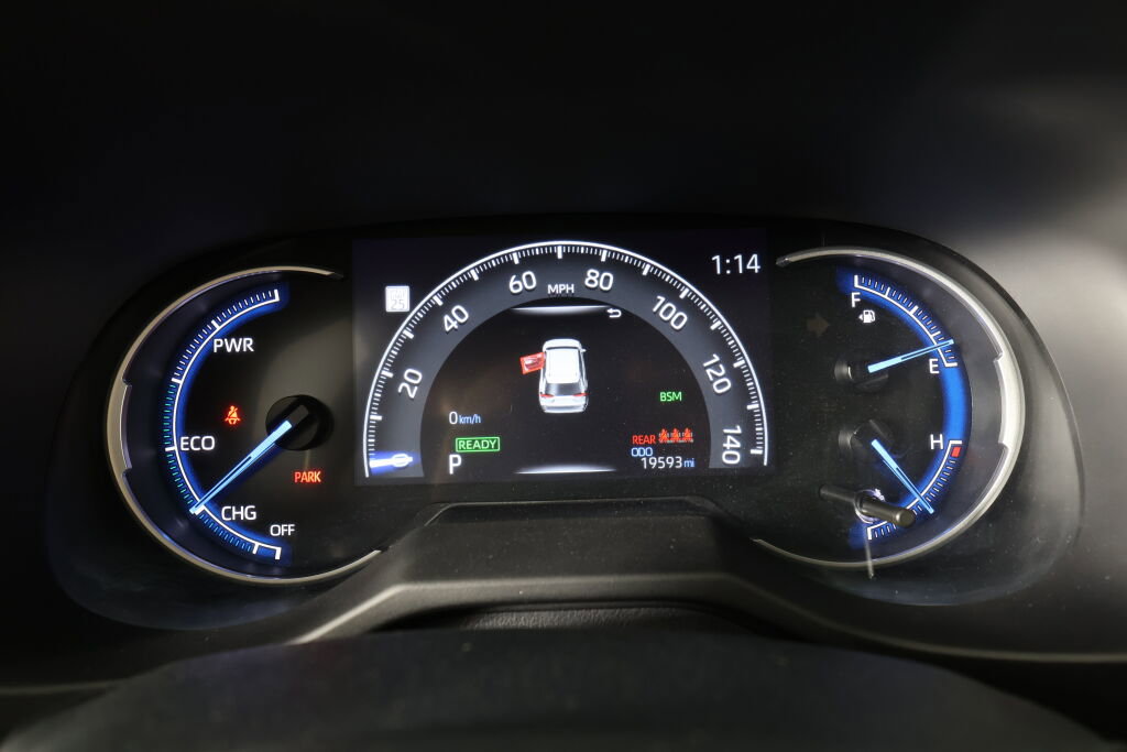 Used 2023 Toyota RAV4 LE image 30