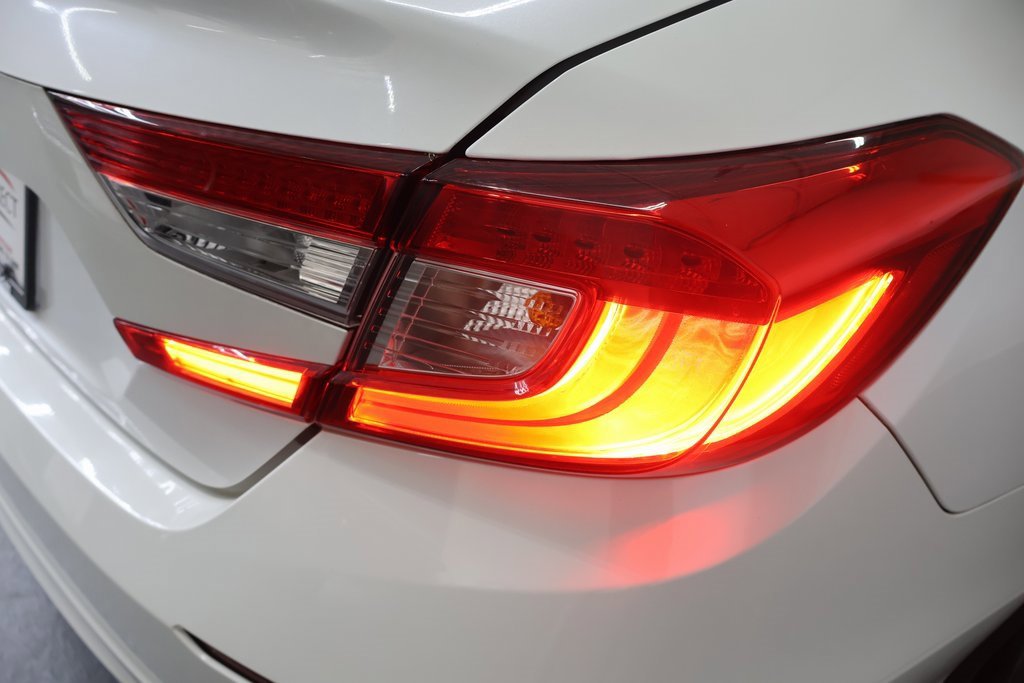 Used 2022 Honda Accord LX image 28