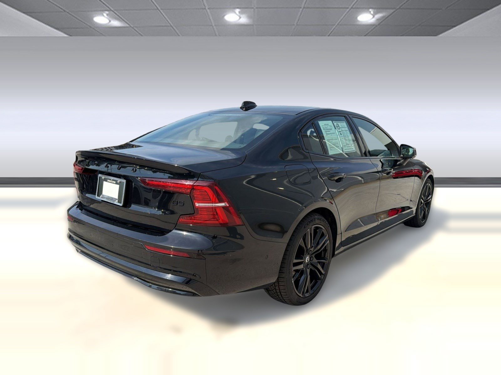 Certified 2024 Volvo S60 B5 Plus FWD image 9