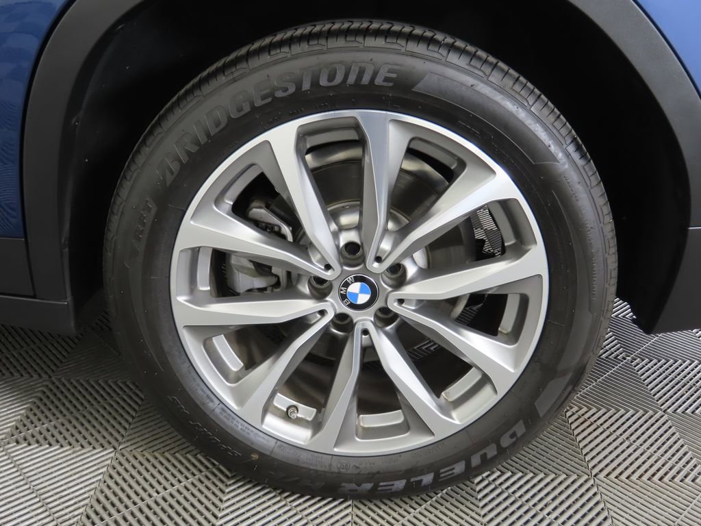 Used 2019 BMW X4 xDrive30i w/ Convenience Package image 32