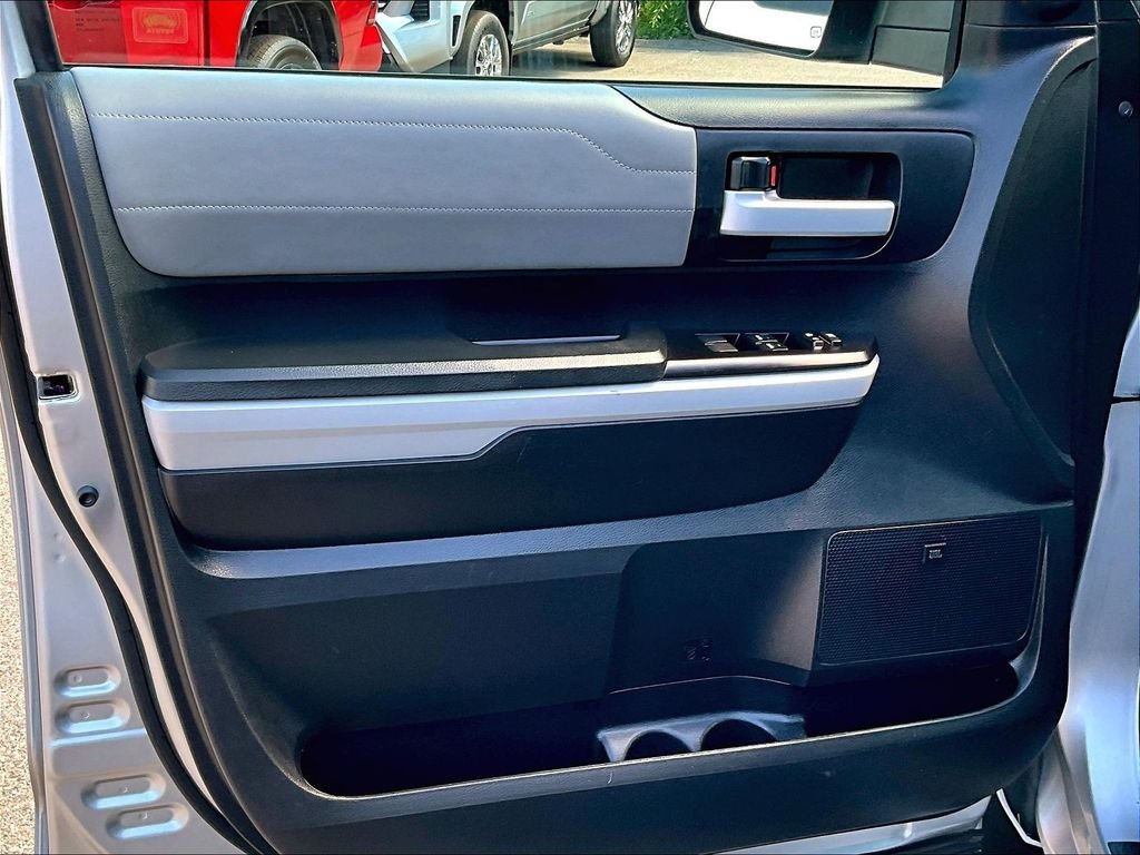 Certified 2020 Toyota Tundra Limited w/ Limited Premium Package AWD/4WD image 9