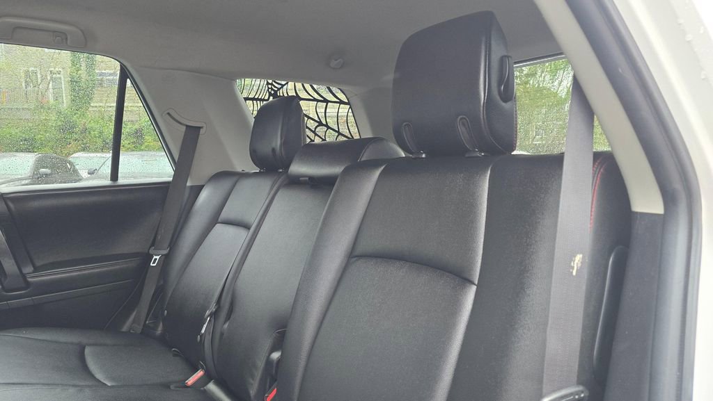 Used 2016 Toyota 4Runner TRD Pro image 17