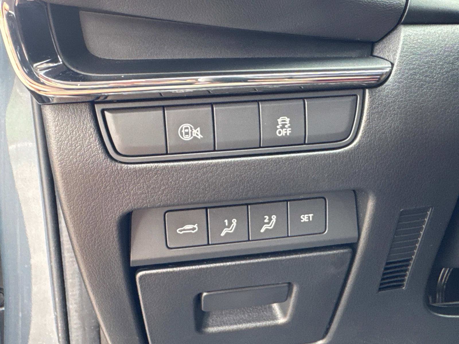 Used 2024 MAZDA MAZDA3 s image 34