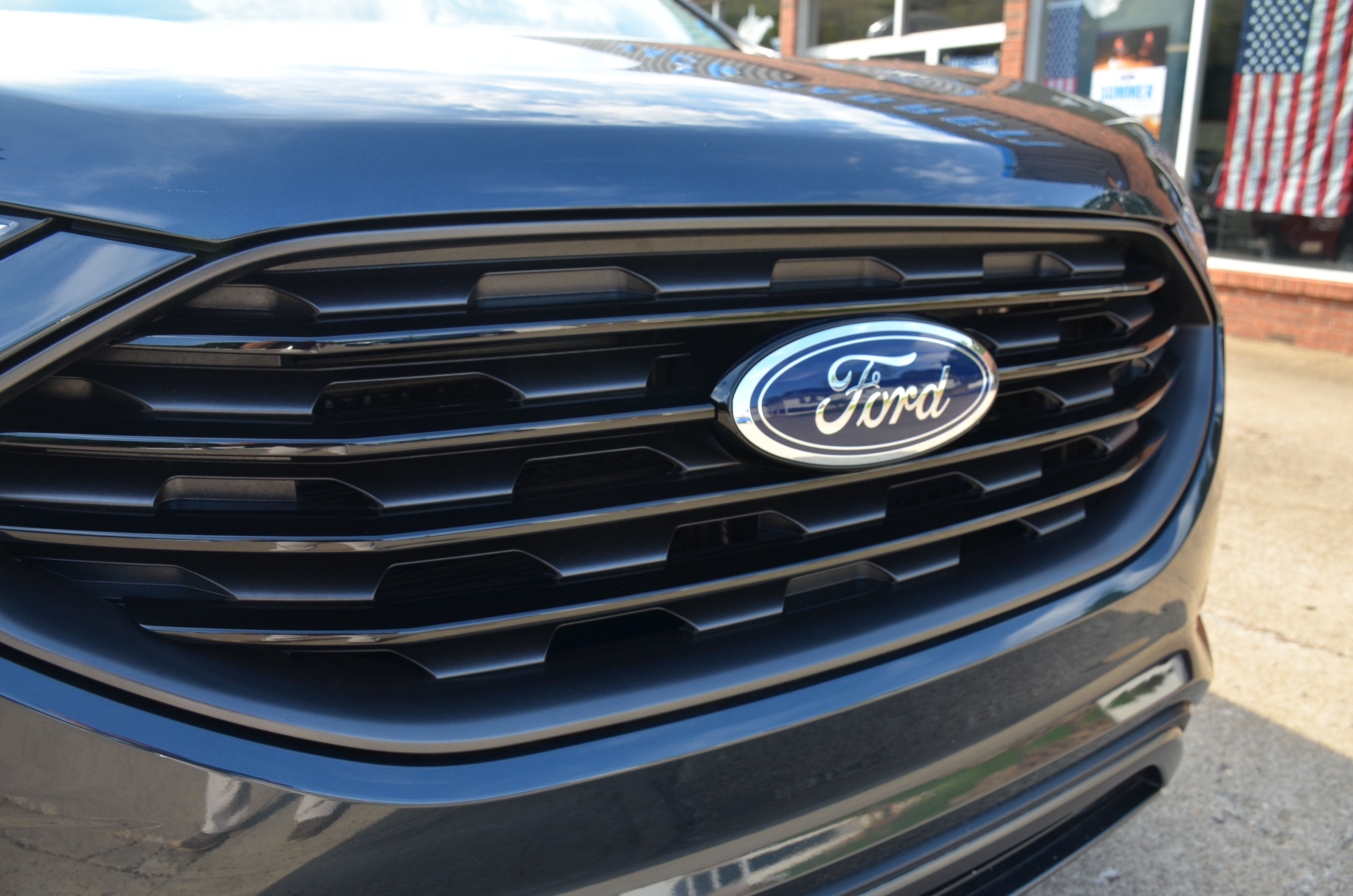 Used 2023 Ford Edge SEL w/ Sport Appearance Package AWD/4WD image 9