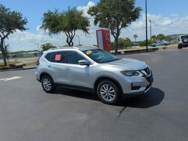 Certified 2020 Nissan Rogue SV AWD/4WD image 1