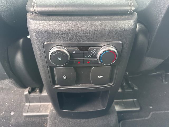 Used 2020 Ford Explorer XLT w/ Equipment Group 202A AWD/4WD image 23