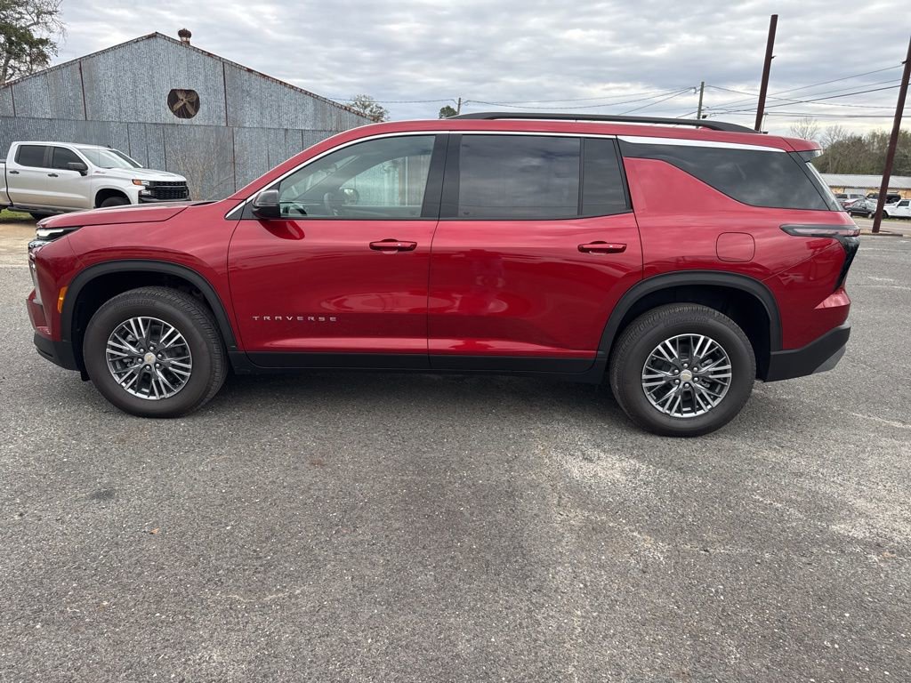 New 2026 Chevrolet Traverse LT w/ LPO, Floor Liner Package image 8