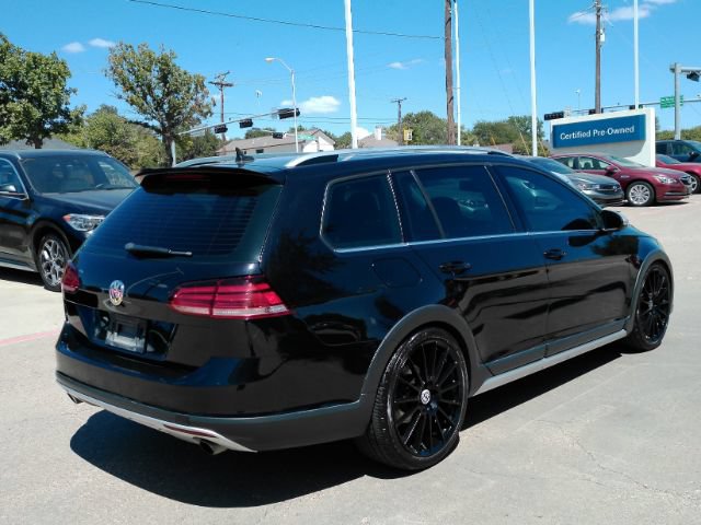 Used 2018 Volkswagen Golf Alltrack SE AWD/4WD image 8