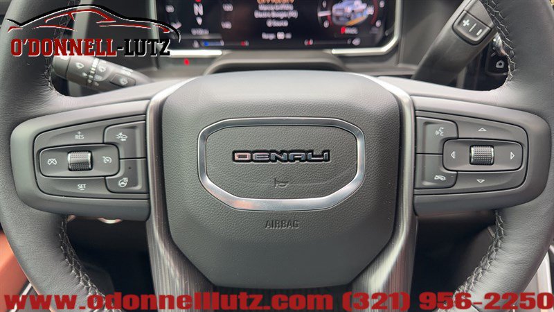 Used 2026 GMC Sierra 2500 Denali Ultimate AWD/4WD image 17