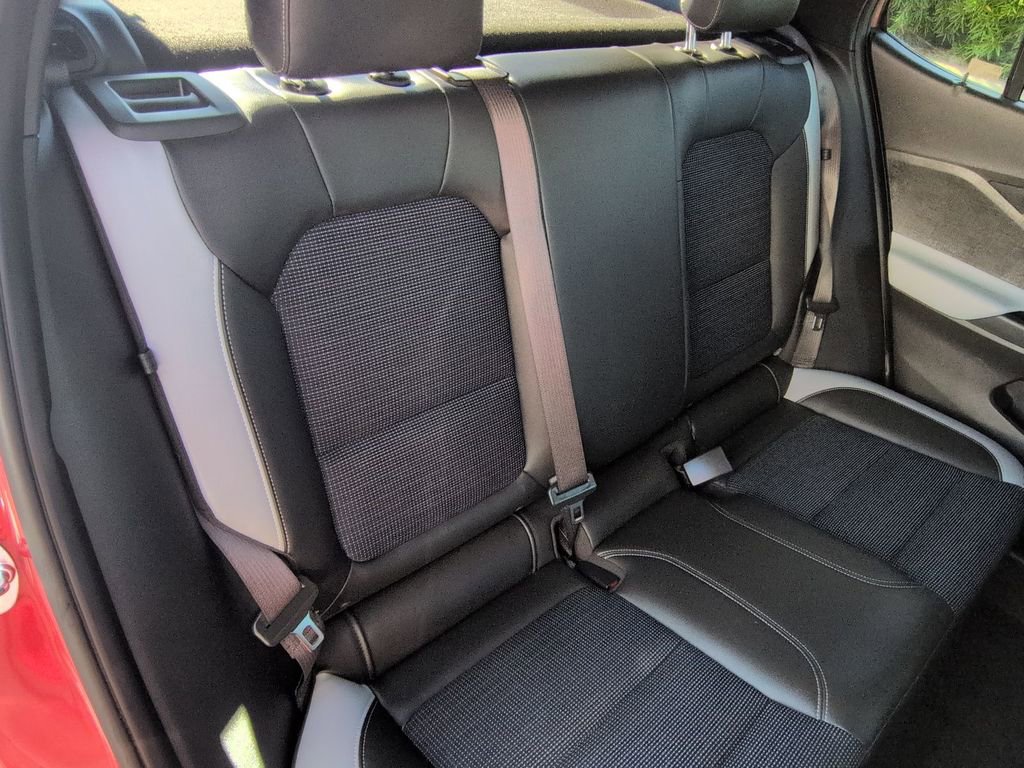 Used 2024 Buick Envista Preferred w/ Advanced Safety Package FWD image 32