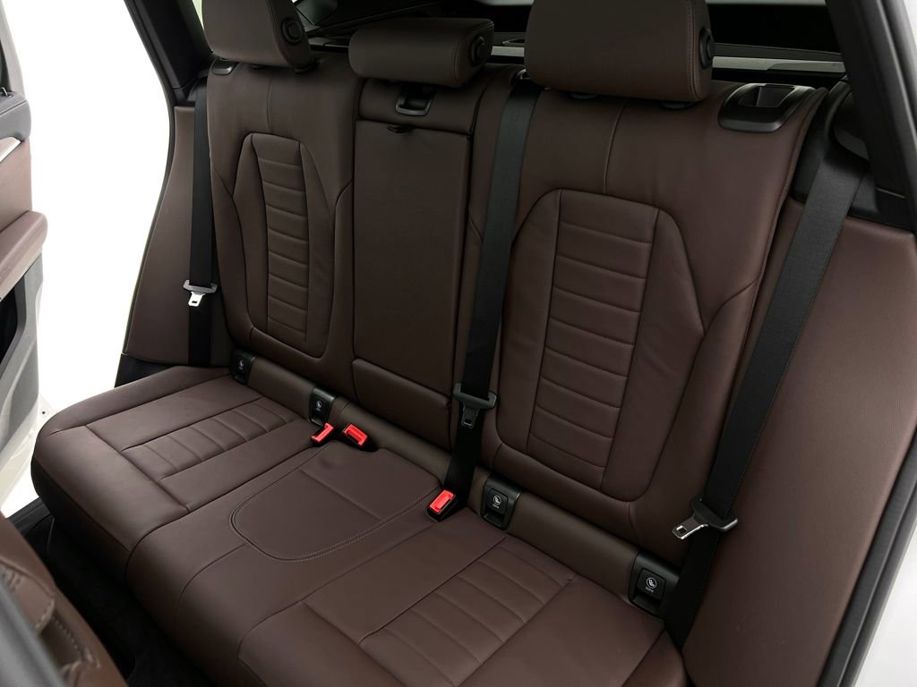 Certified 2024 BMW X3 M40i image 17