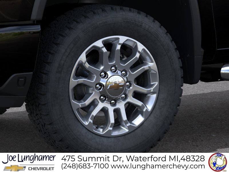 New 2026 Chevrolet Silverado 2500 LT w/ Z71 Chrome Sport Edition AWD/4WD image 9