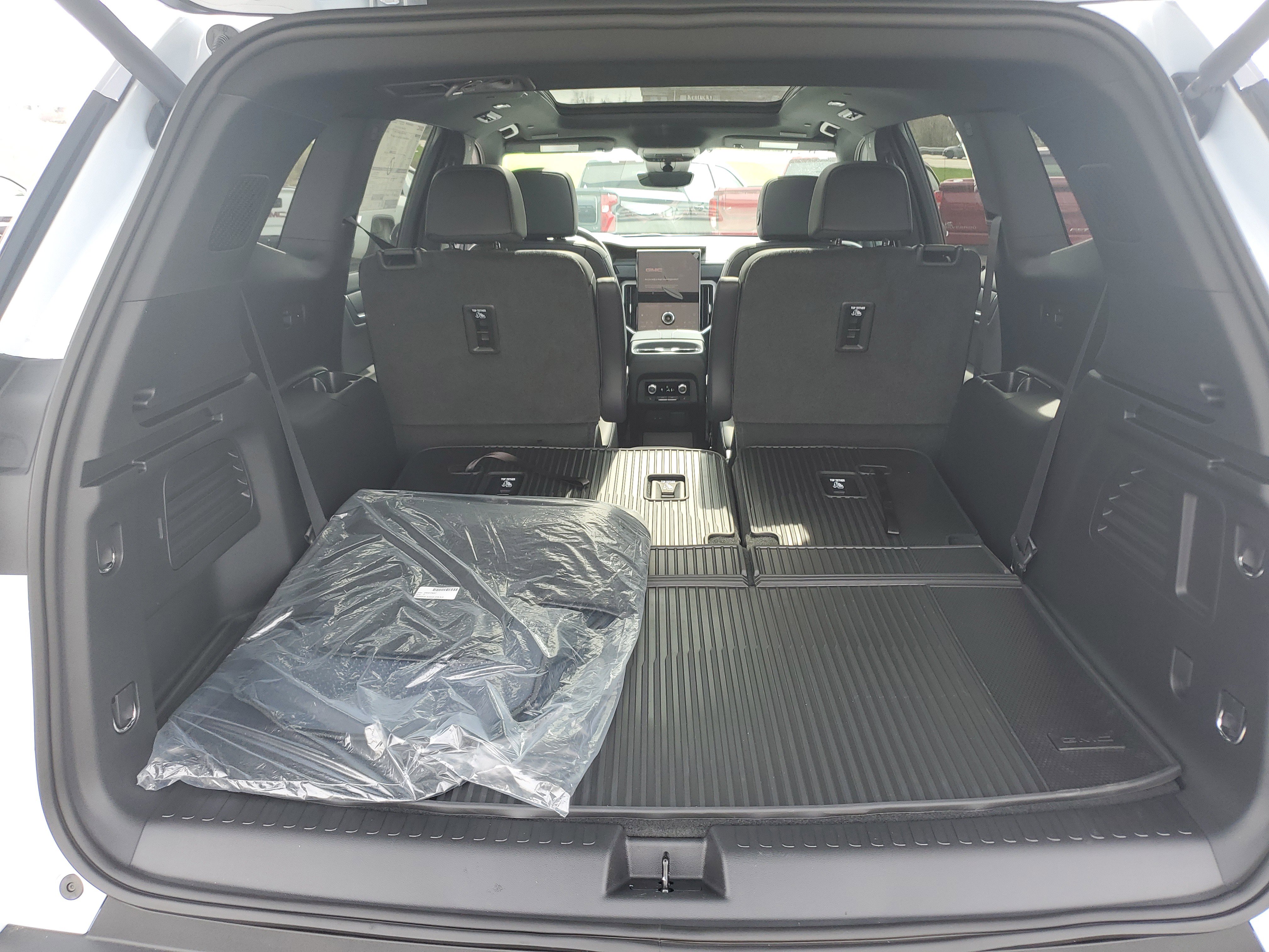 New 2026 GMC Acadia Elevation w/ Elevation Premium Package image 11