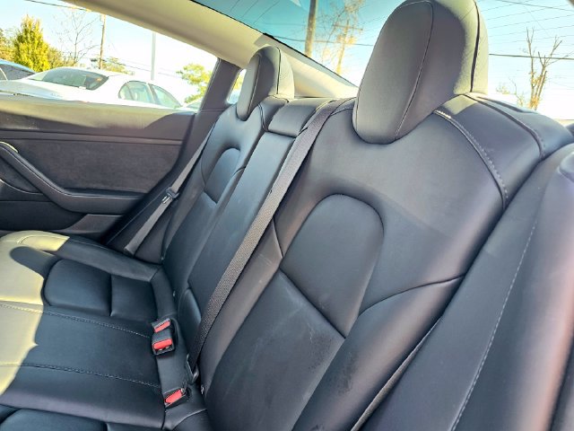 Used 2023 Tesla Model 3 Standard Range RWD image 23