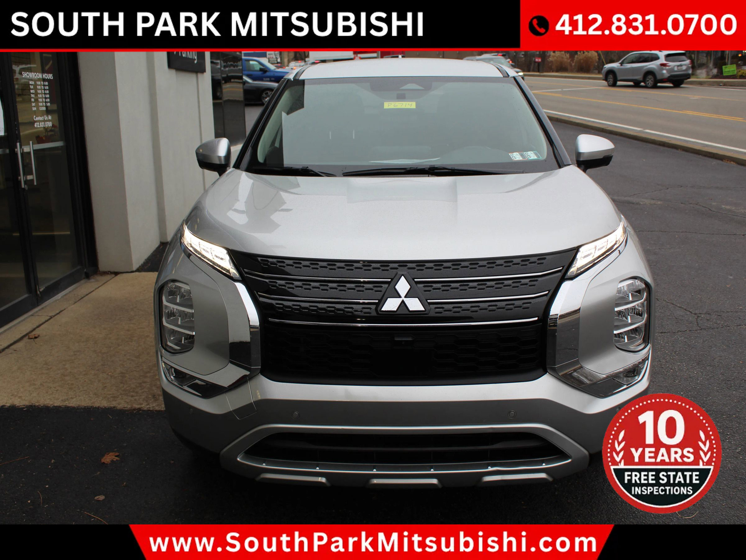 Used 2022 Mitsubishi Outlander SE image 4